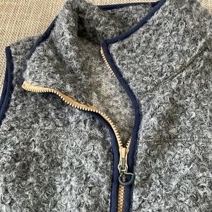 Woolrich navy blue zip up vest size L